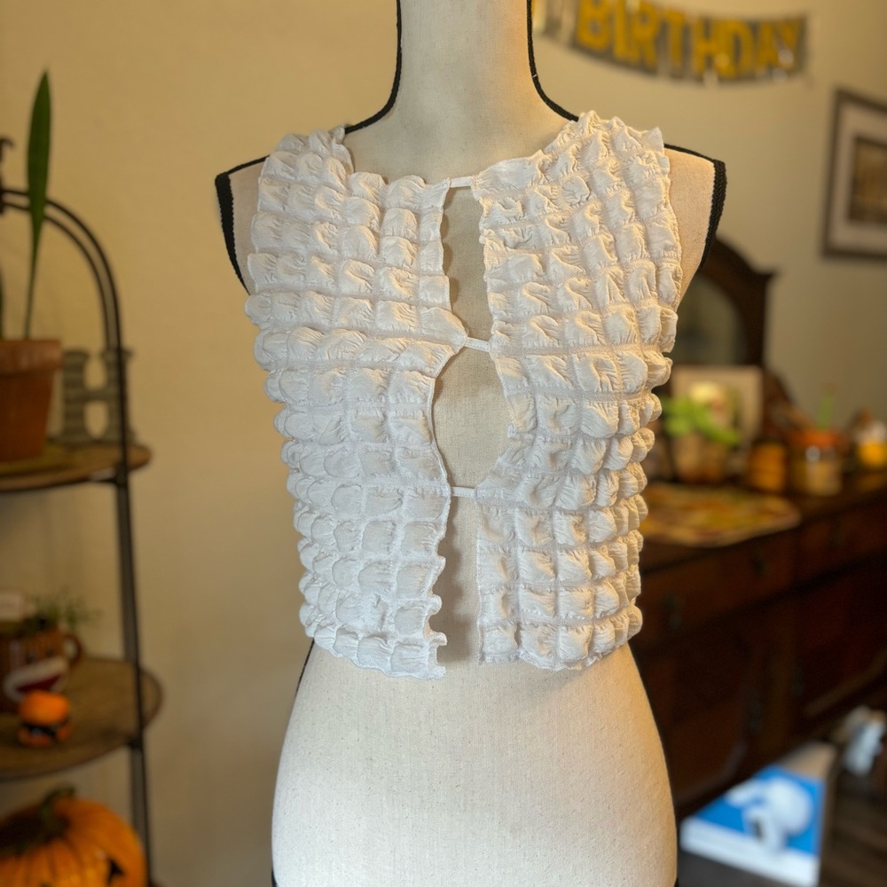 Nolan Textured Top ❤️ - Picture 2 of 4
